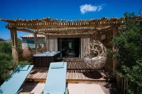 หมู่บ้านแฮมป์ตัน Pesquiers Ecolodge, Curio Collection โดย Hilton