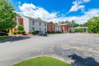 Quality Inn Merrimack - Nashua - parking