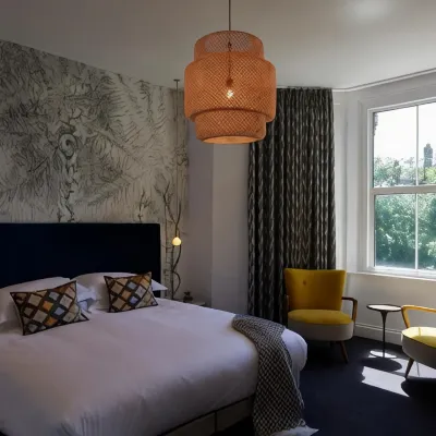 The Lodge Hotel - Putney Hotels near Centre Court