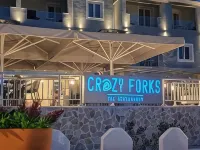 Aqua Luxury Suites by Estia Hotels in Roda
