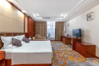 Celebrity Hotel - Balkon