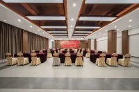 Dongxianyi Hotel (Taohuayuan Town Branch) - Parkering