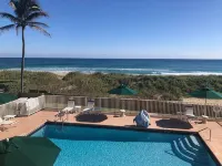 Emerald Seas Deerfield Beach Club - Beach