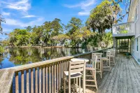 Modern Edisto Beach Cottage - Near Golf & Resort - Includes Amenities - Sleeps 4