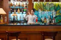 Nam Cuong Hai Duong Hotel - bar
