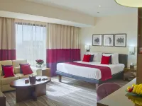 Novotel Suites Riyadh Olaya Hotels in der Nähe von Einkaufszentrum Al Faisaliah