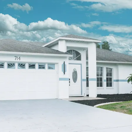 Private Pool Paradise! 3BR Fort Myers House w/ WiFi & A/C