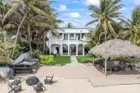 Exclusive Beachfront with Sauna and Gym - Villas