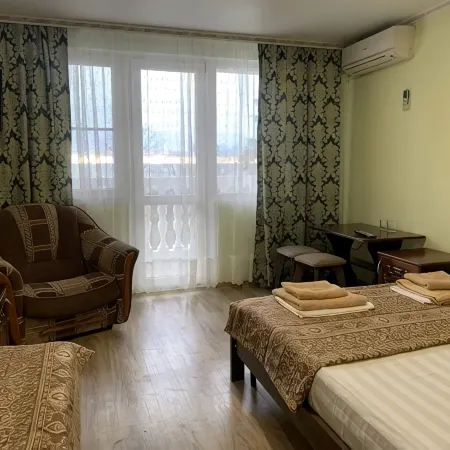 YugAdelija Sochi Hotel Отели в г. Вардане