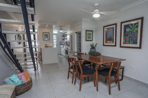 Beautiful Beachfront Villa – 1 Min to the Beach I Your Home Away from Home - Huvilat