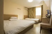Stars 99 Hotel (Shanghai Railway Station No. 2 branch)
