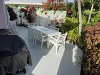 Renovated Beach Villa 671. Steps away from the beach. Sleeps 6. WiFi. Laundry Hotel di 