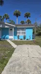 Great accomodation within walking distance of Port Richey atractions. - Bungalows