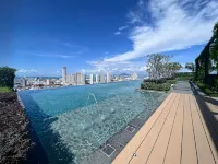 Beacon Executive Suite by Uptrend Home - Pools