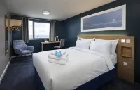 Travelodge Newcastle-under-Lyme Central - Bares
