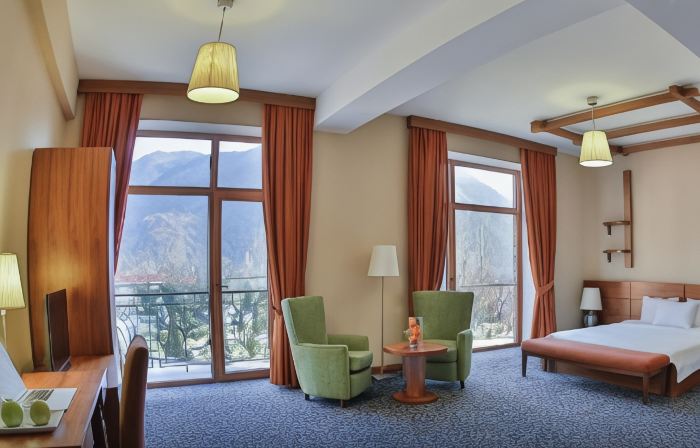 El Resort Hotel