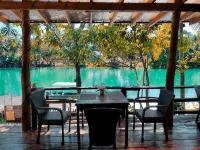 โลบอค ริเวอร์รีสอร์ท - พร้อมอาหารเช้า