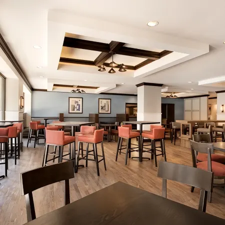 Hilton Orrington/Evanston