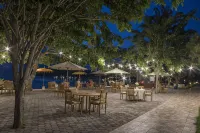 Sylvia Hotel & Resort Komodo - breakfast