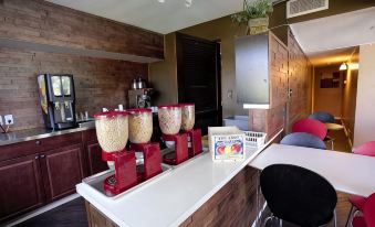 Recreation Inn and Suites