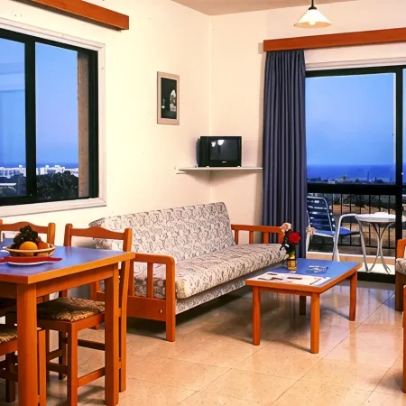Kapetanios Bay Hotel Protaras