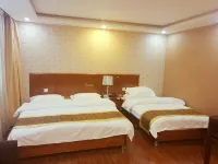 Xinhe Business Hotel Hotels in Yingjiang