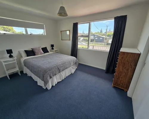 Three bedroom Ohope Beach Paradise Hotels in Ohope
