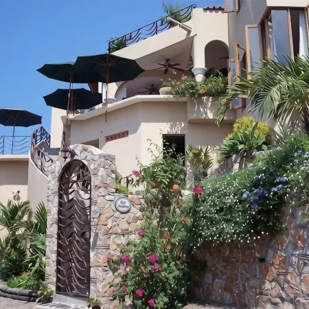 Casa Mariluna - Lovely Sayulita Beachside Villa