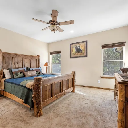 Huge Private Heated Swim Spa • Game Room • 7Br/7Baentire Home  Work Space,