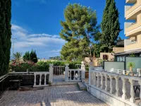 Facing the port, lovely studio on raised ground floor with large terrace, panoramic view - 2-Star