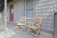New Renovation: parking & yard, hill section! - Wifi