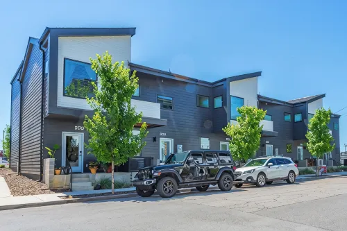 Cozy 1-bedroom condo in Historic St. Elmo Chattanooga with Mountain Views