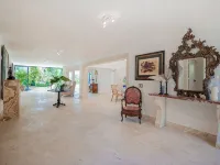 Lion Quay House, Fine Art & Luxury in the Caribbean's finest Exclusive Resort - 民泊