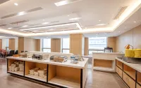 GELI Hotel (Nantong Central Business District Dayoujing Mall) - ที่มีที่จอดรถ