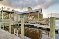 Cozy Waterfront Home Near Holden Beach! Dock for Boat with Dock for Fishing 2Br - 3-Star