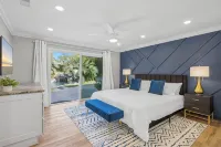 TROPICAL LUXURY OASIS Pool Spa Waterfalls Grotto 8 Bedrooms!