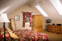 Victorian ocean front cottage on the shores of the highest tides in the world. - 3-Star