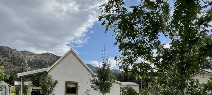 Charming Settlers Cottage Hotels in Washington County
