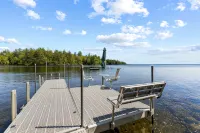 Sebago Breeze Lake House