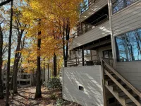 Premiere Two bedroom getaway Slope Side Wintergreen Resort Condo