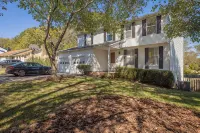Poolside Retreat - Spacious 4-Bedroom Retreat with Pool, Hot Tub, Game Room&More - Private Pools