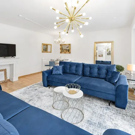 Two-room apartment in the city center with underground parking space