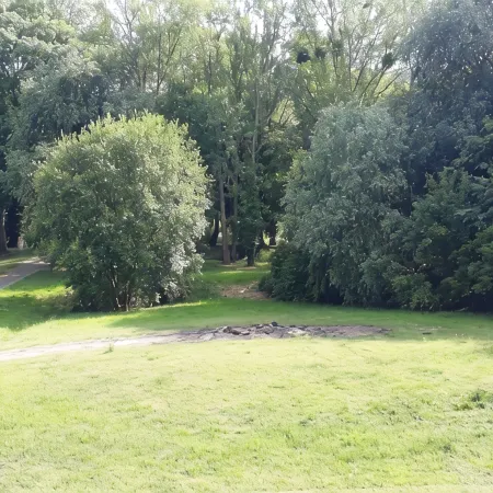 Quiet vacation apartment in a manor house, 5 minutes from the park Отели в г. Айхсфельд
