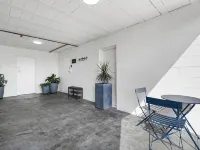 Bunker 2 "Urban meets Rustic" Hotels in Te Awamutu