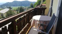From the mountain to the lake, everything is there in this great vacation apartment - 2 ดาว