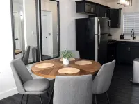 Two Bedroom Condo mins from beach Hotels in Freeport