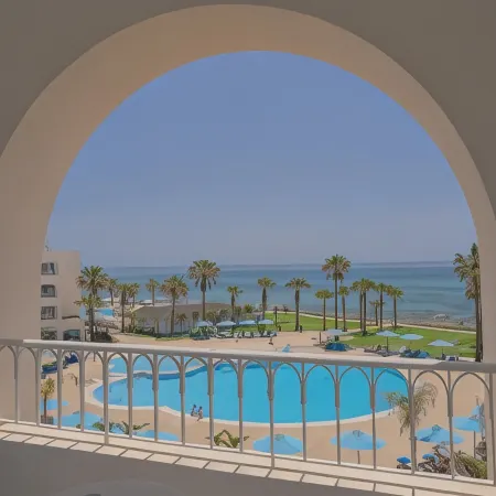 Khayam Garden Beach Resort & Spa