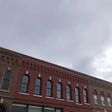 NEW, NEW, NEW!  Wabasha downtown studio113 Pembroke Ave Unit #102