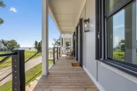 Beach Retreat on Mississippi Coast - 4-نجوم