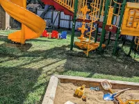 Perfect Family Escape: Playground, Fire Pit, Games & Boat Parking Near Kemah! Hotels in Bacliff